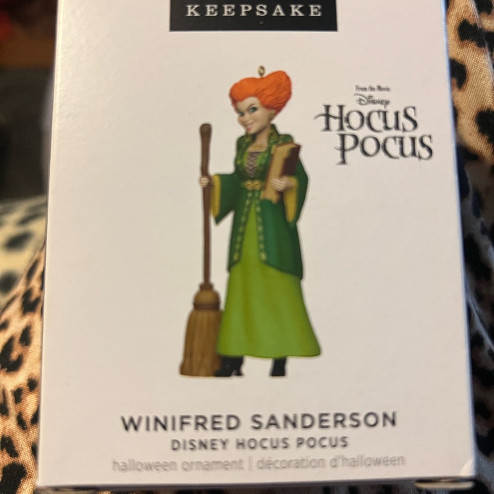 Hallmark Keepsake Winifred Sanderson Ornament - Green and Orange 2023